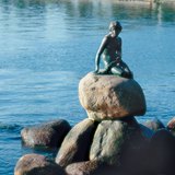 Άγαλμα της Μικρής Γοργόνας στην Κοπεγχάγη