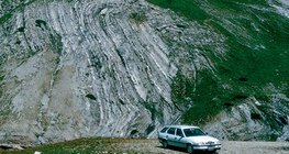 Πτυχωμένα πετρώματα