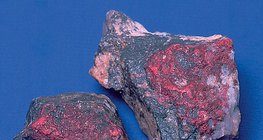 Κιννάβαρι (HgS)