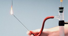 Ο πειραματισμός είναι βασική εργασία στην Χημεία