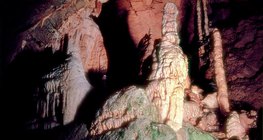 Σταλακτίτες - σταλαγμίτες