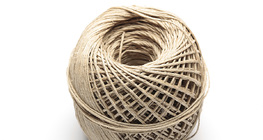 δύο κομμάτια σπάγγου