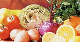 Fruits and vegetables rich in vitamin C