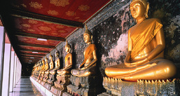 Golden Buddha statues