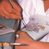 Making of the Hollóháza porcelain