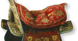 Embroidered saddle (17th century)