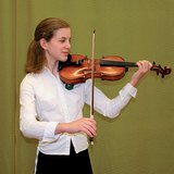 Holding the violin the right way