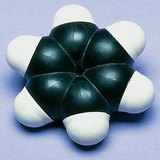 Βενζόλιο και μοντέλο του