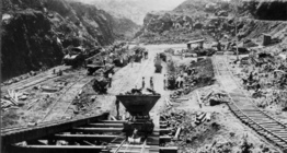 Construction of the Panama canal