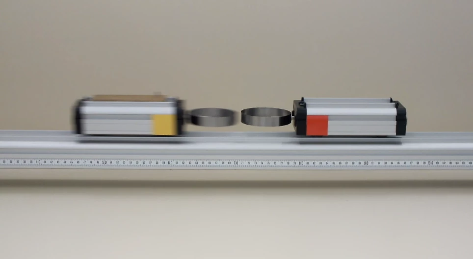 Elastic collision of two cars of different mass I.